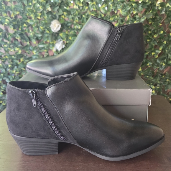 Style & Co Wileyy Ankle Bootie Black Faux Leather Suede Two Tone Women Sz 12 NIB - Picture 1 of 6